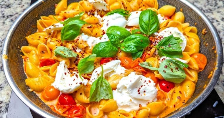 Creamy Tomatoes Burrata Pasta