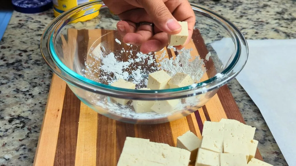 Add corn starch in a clear bowl
