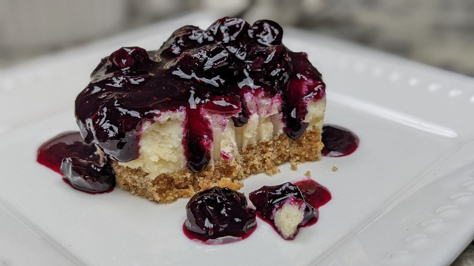 Eggless Microwave Cheesecake with Blueberry Compote