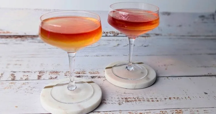 Pomelo Glow: A Bright and Refreshing Cocktail