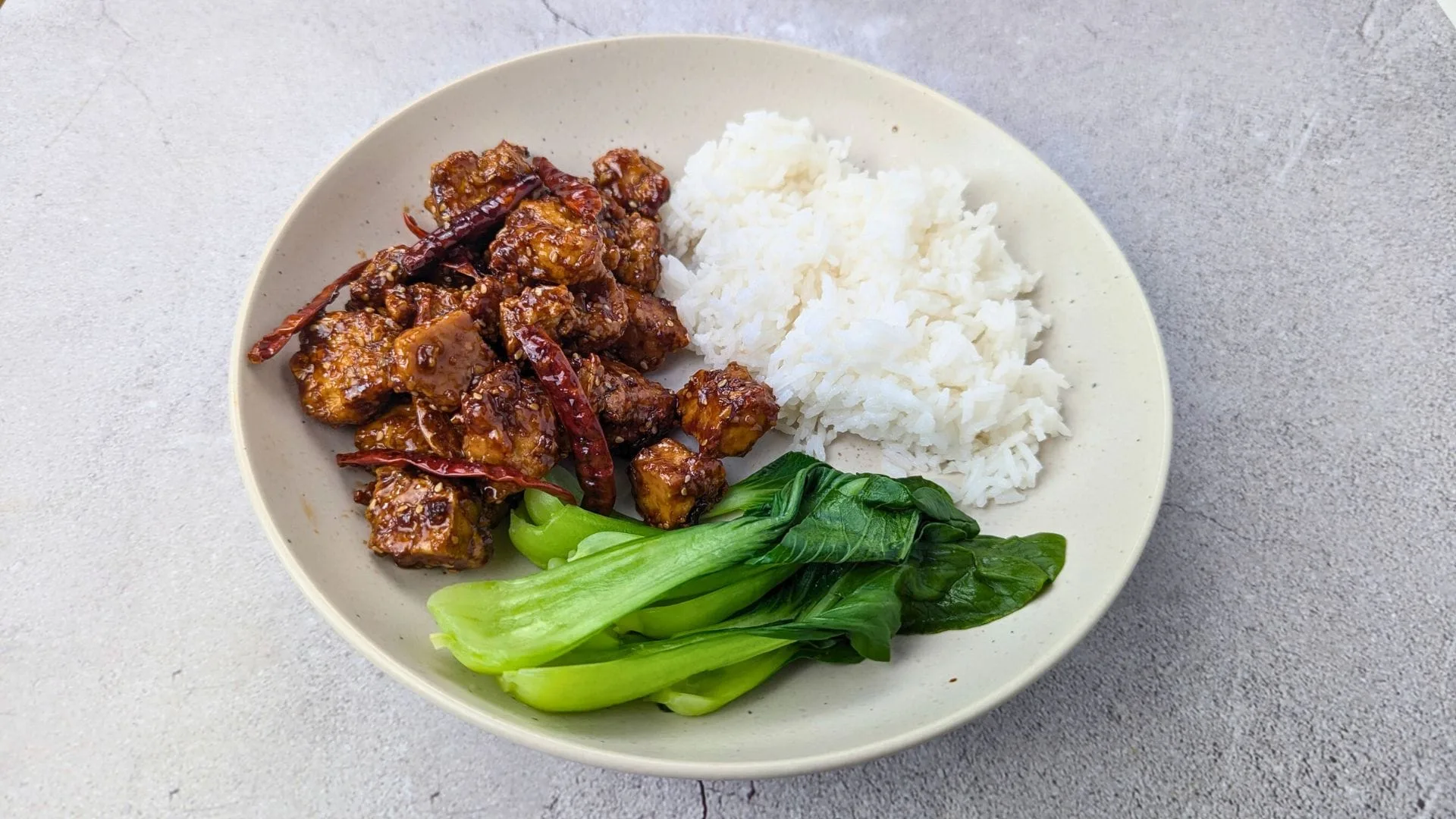 General Tso’s Tofu served in a plate