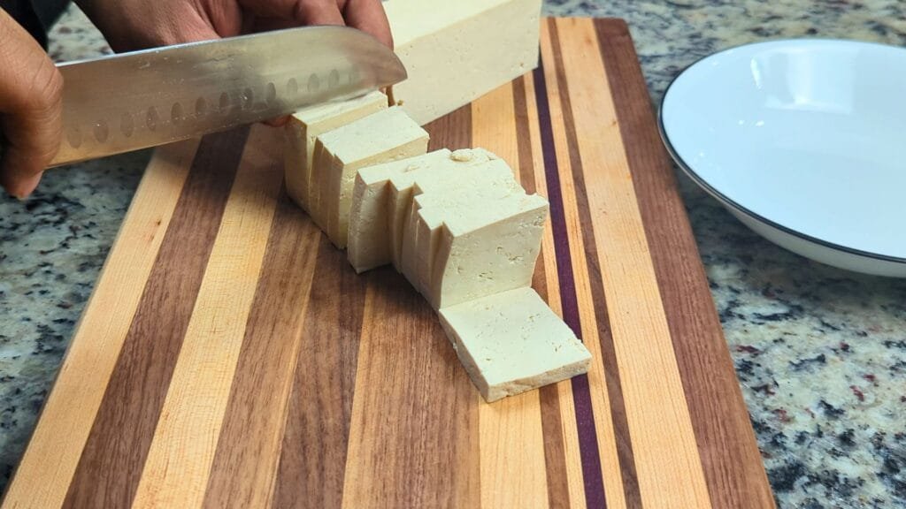 cutting Tofu in small cubes