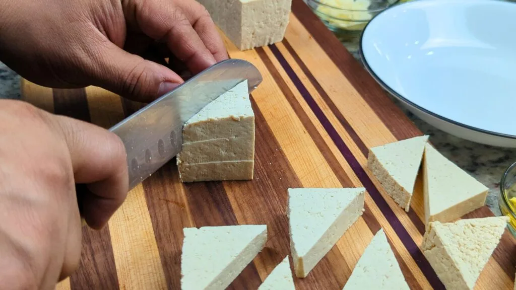 Cutting Tofu Tringles