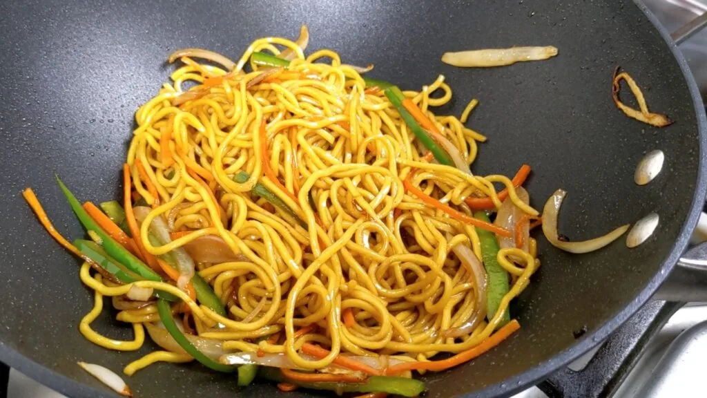 Stirring Noodles