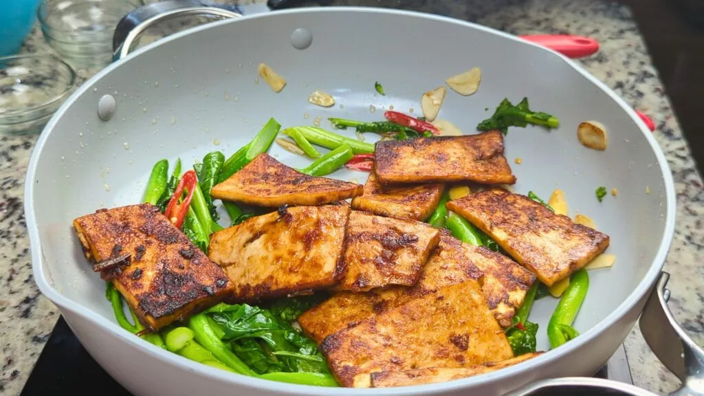 Mix Tofu and Gail Lan
