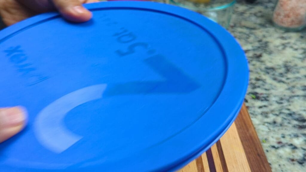 cover the bowl with a lid