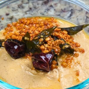 Spicy Sesame Chutney in a glass bowl
