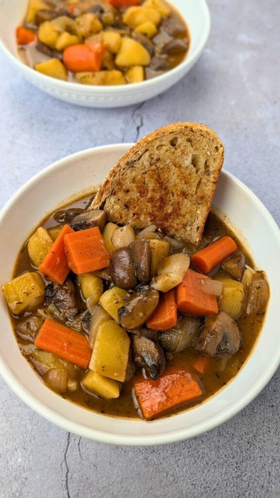 Mushroom Potato Soup vertical image